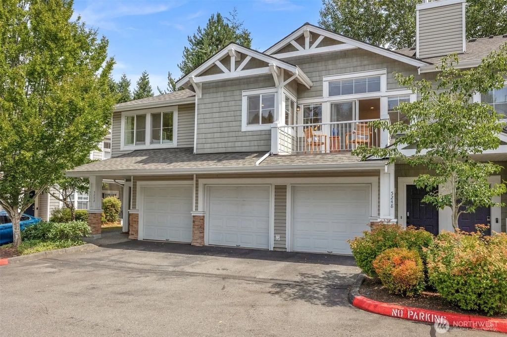 5248 238th Lane Se 8-3, Issaquah