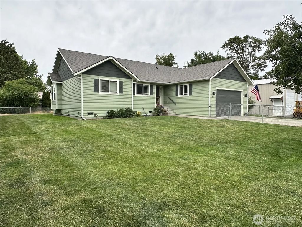 213 West Street, Waitsburg