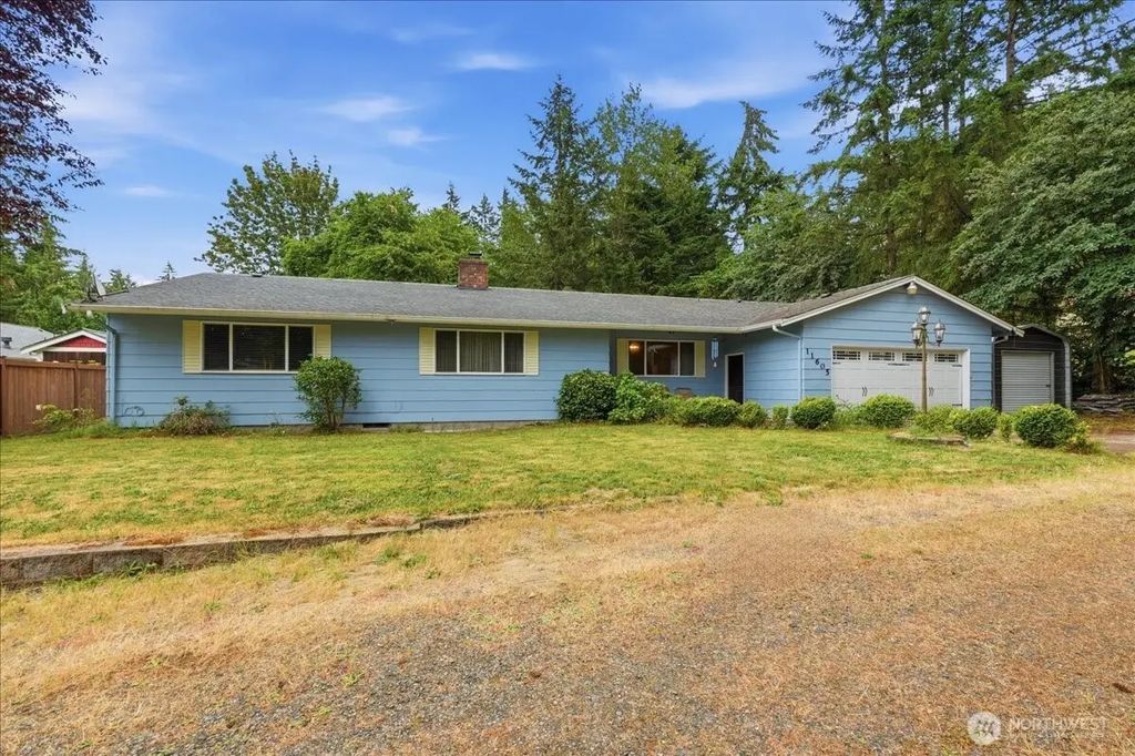 11605 85th Avenue E, Puyallup