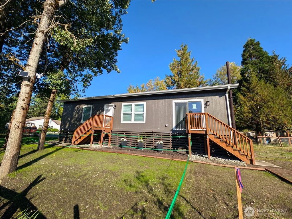 902 97th Street E, Tacoma