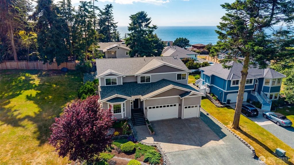 557 Fort Ebey Road, Coupeville
