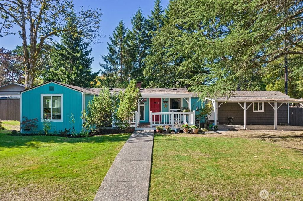 10002 Oak Lane Sw, Lakewood