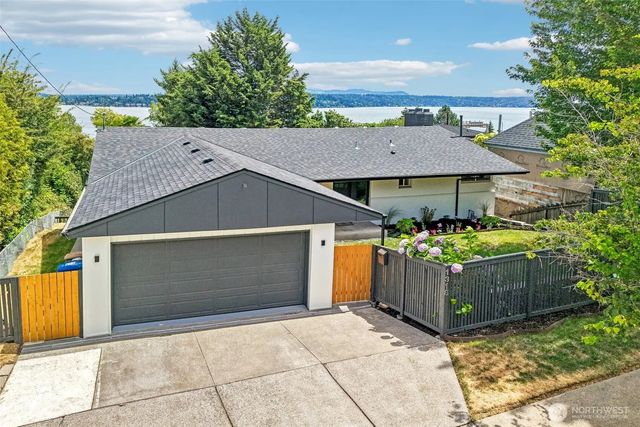 1318 Lake Washington Boulevard S, Seattle