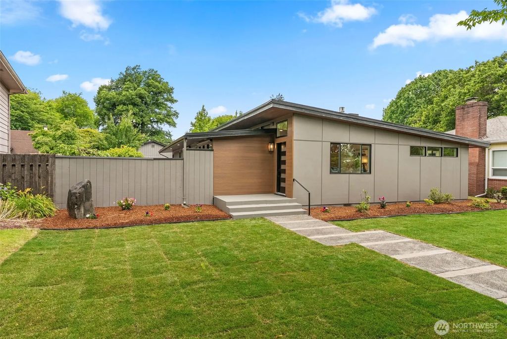 1745 23rd Avenue, Longview