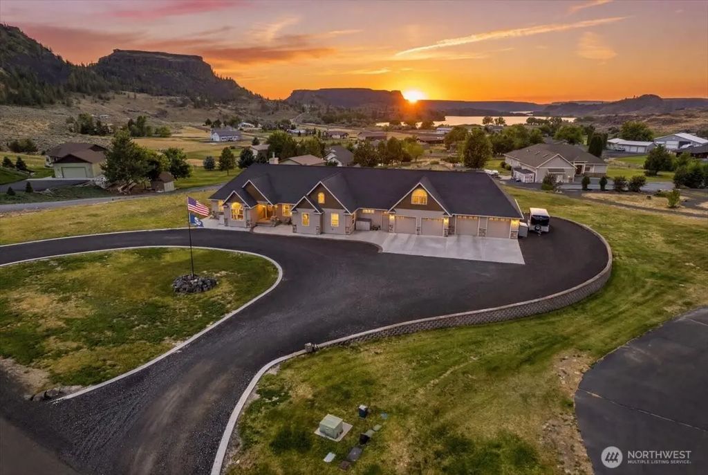 19985 Coulee View Road Ne, Electric City