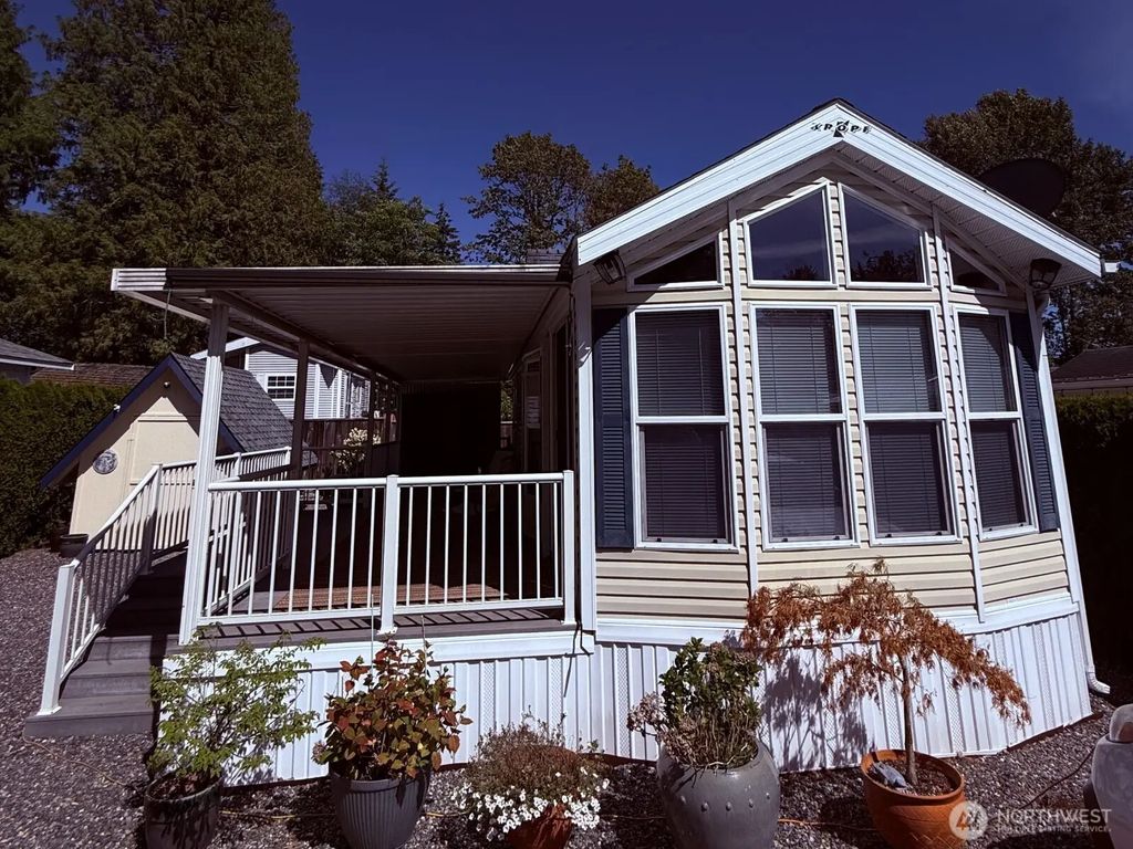 5001 Bay Road E45, Birch Bay