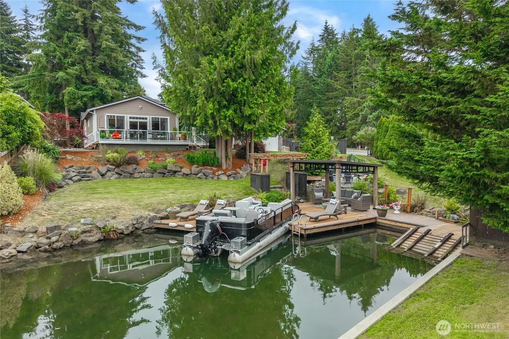 5129 W Tapps Drive E, Lake Tapps