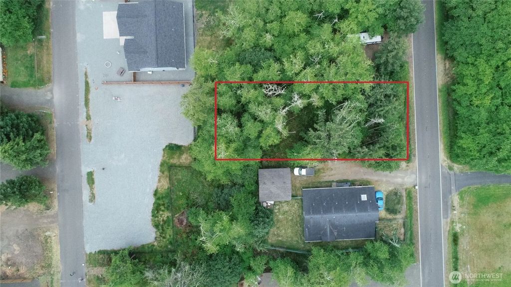 543 Duck Lake Drive Ne, Ocean Shores
