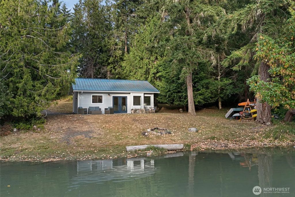 42 Kingfisher Lane, Friday Harbor