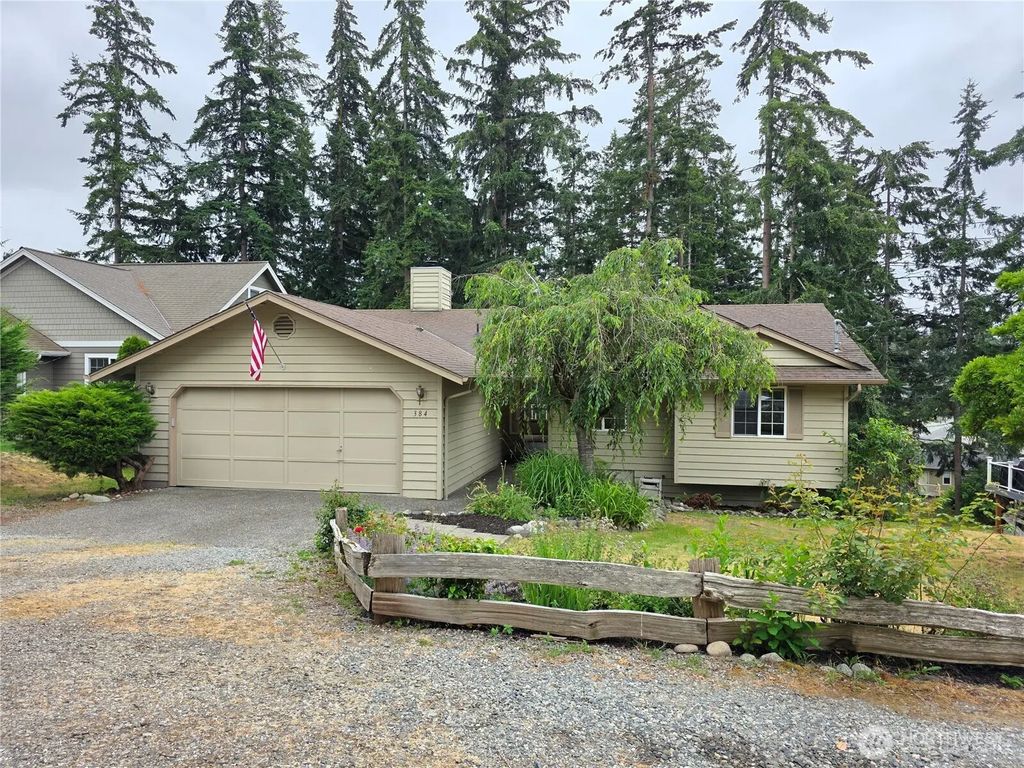 384 Selkirk Drive, Camano Island