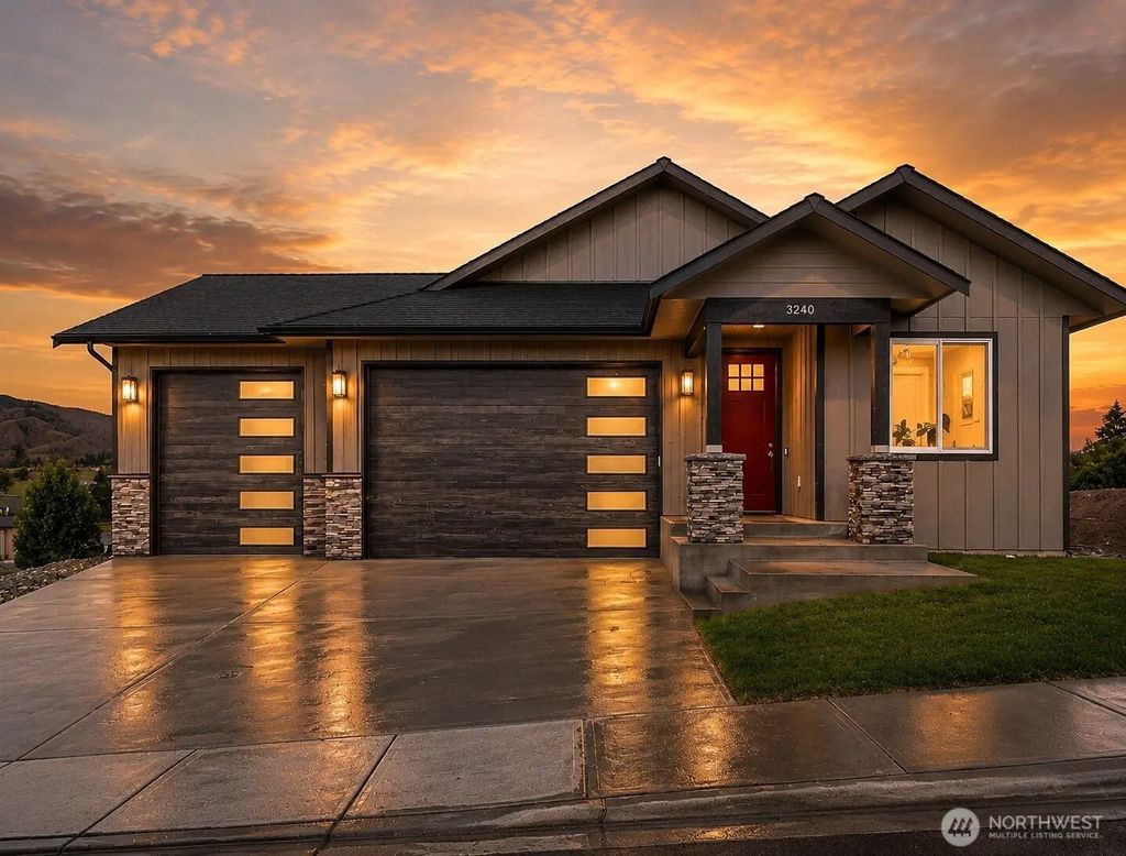 3240 Nw Brianna Avenue, East Wenatchee