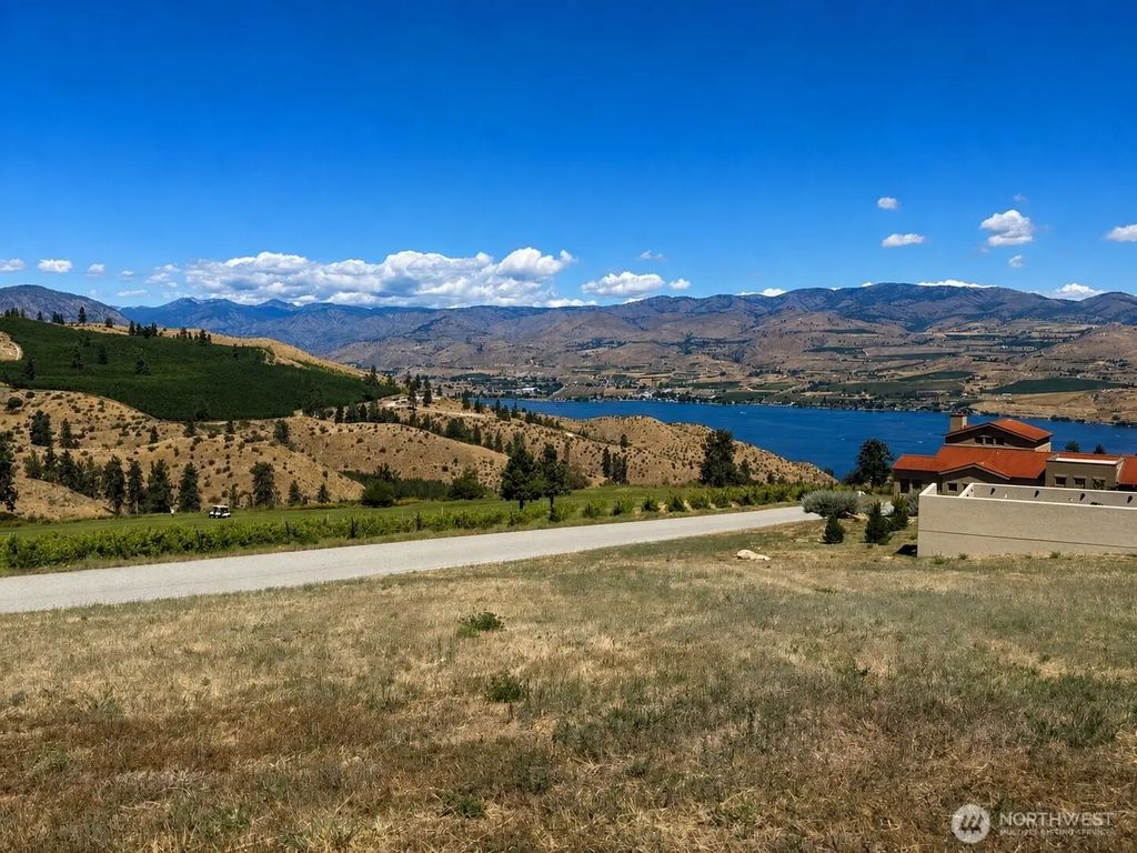202 Bandera Way, Chelan