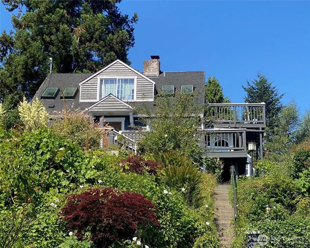 12321 42nd Avenue Ne, Seattle