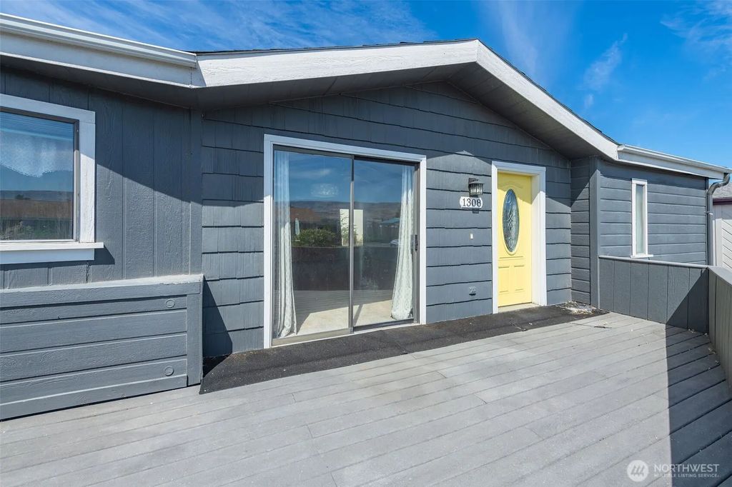 1308 Glacier Place 67, Wenatchee