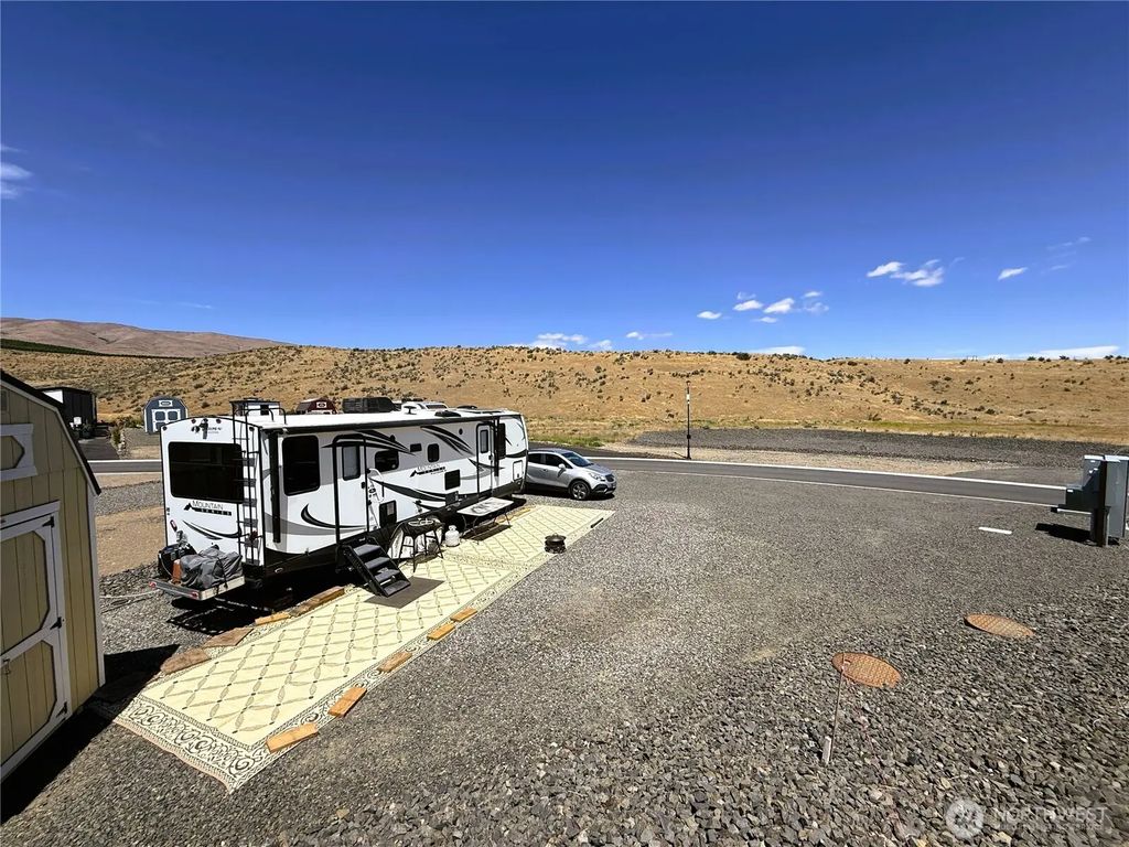 1769 Naches Wenas Rd 140, Selah