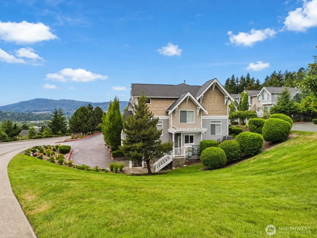 23120 Se Black Nugget Road A6, Issaquah