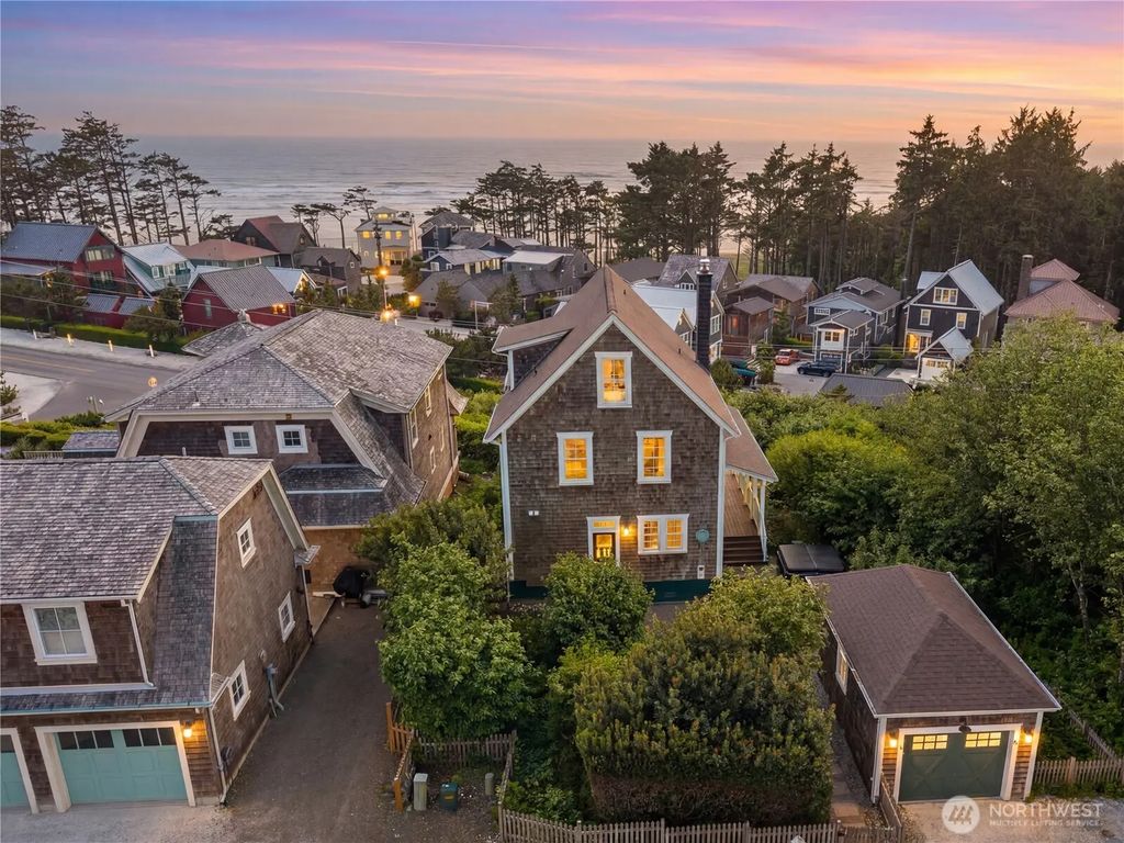 81 Fireside Lane, Pacific Beach