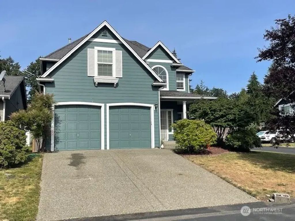 11712 10th Avenue E, Tacoma