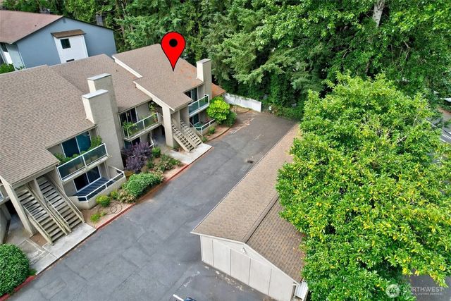 12037 100th Avenue Ne 206, Kirkland