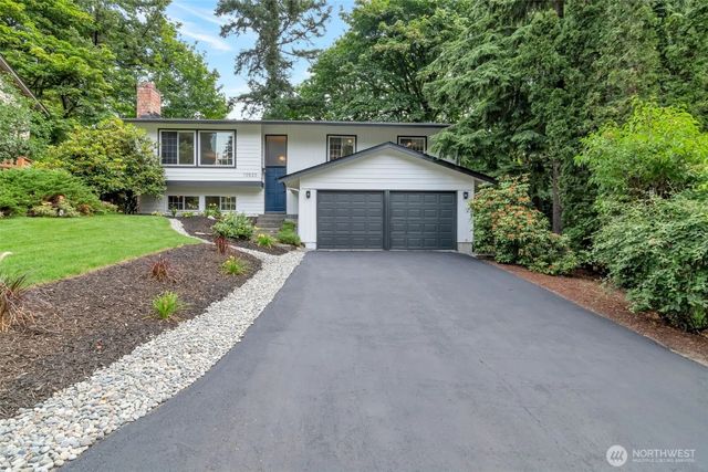 10520 Ne 136th Place, Kirkland