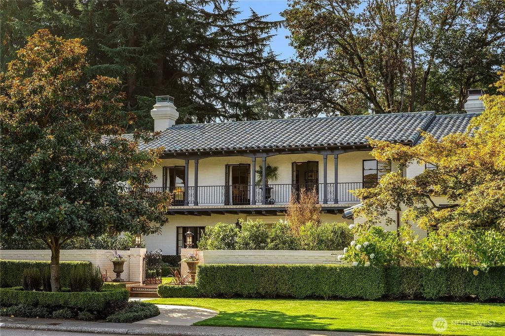 1935 Parkside Drive E, Seattle