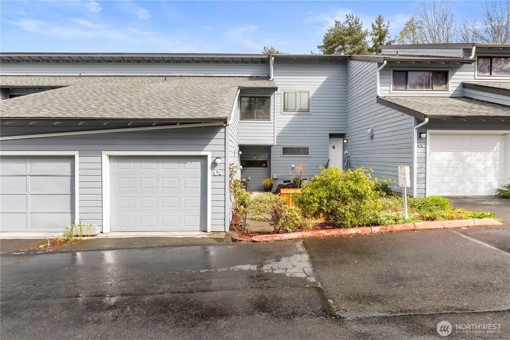 21634 14th Avenue S C-4, Des Moines