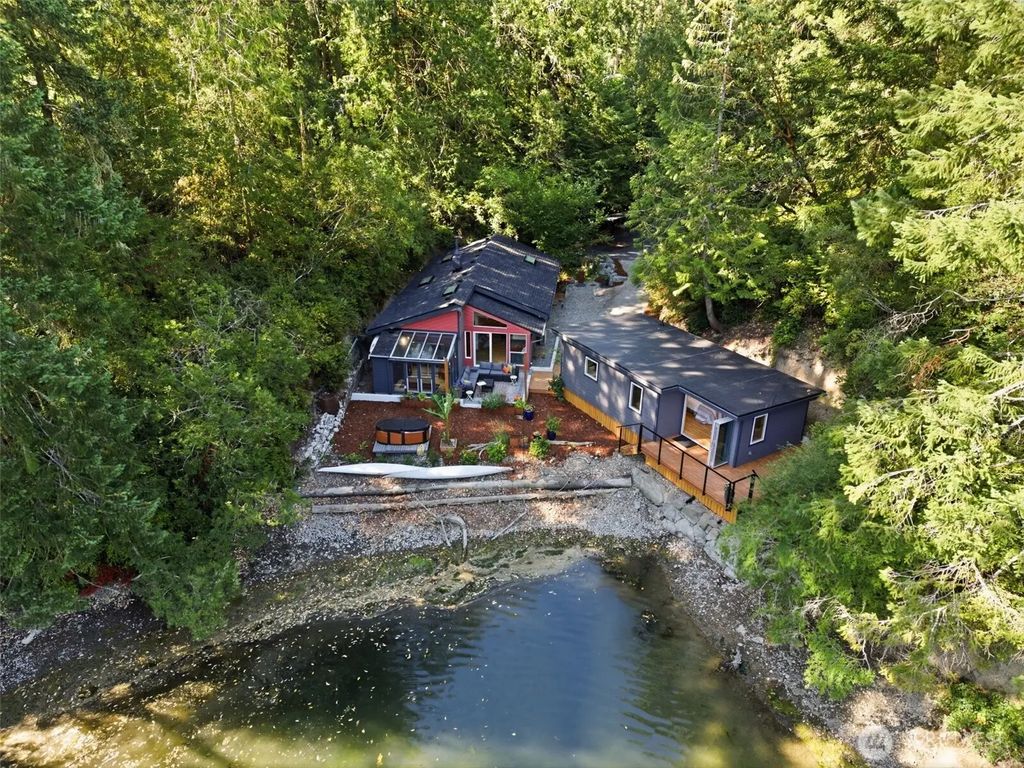 2908 Fishtrap Loop Ne, Olympia