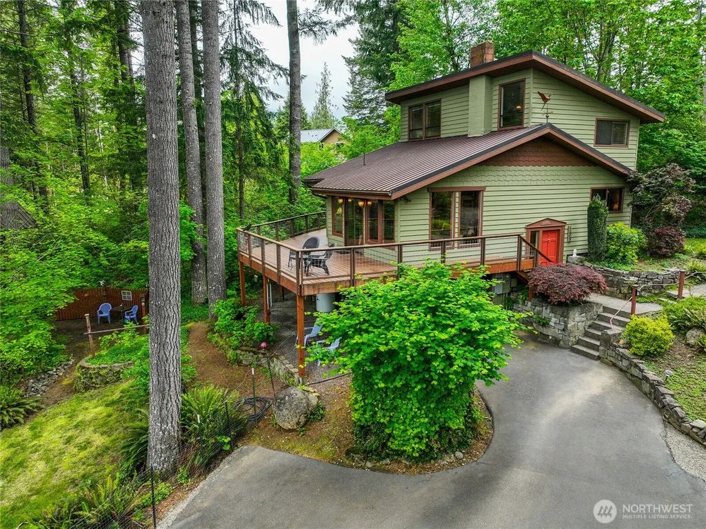 133 Alpine Drive, Packwood