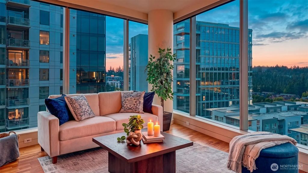 10650 Ne 9th Place 1624, Bellevue