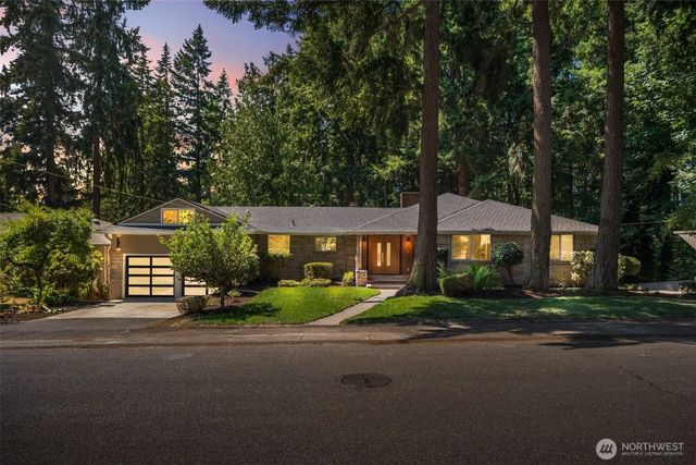 13237 8th Avenue Nw, Seattle
