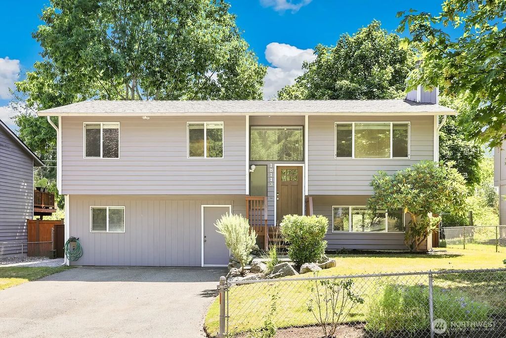 18113 20th Drive Se, Bothell