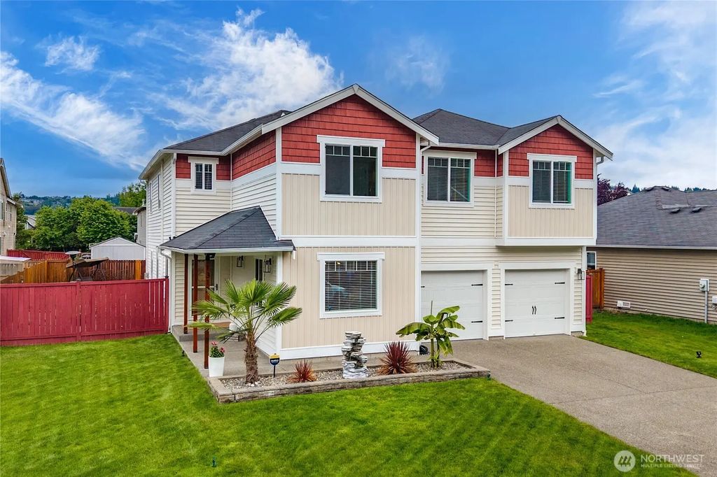 1313 Daffodil Avenue Ne, Orting