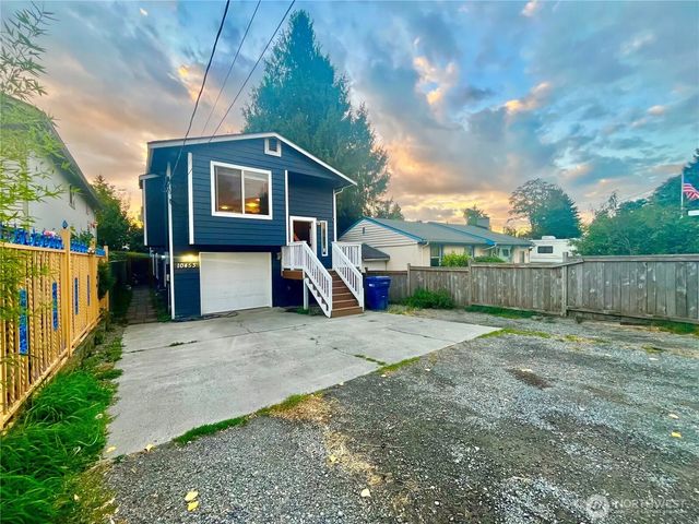 10453 1st Avenue Sw, Seattle