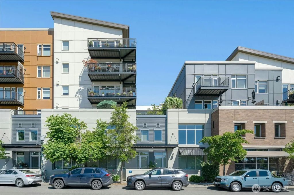 15100 6th Avenue Sw 221, Burien