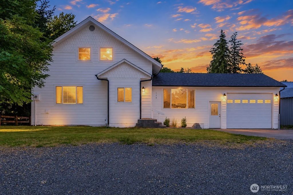 108 Sw Campbell Street, Winlock