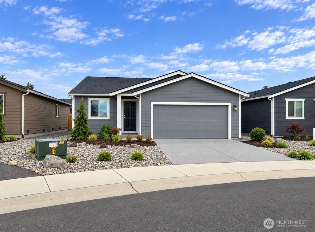 51 Moonshadow Lane, Sequim