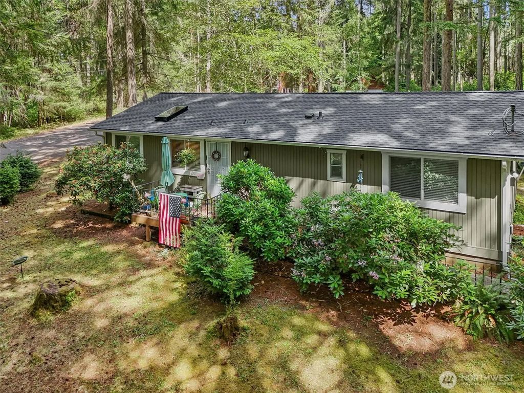 11618 Breaker Way, Anderson Island