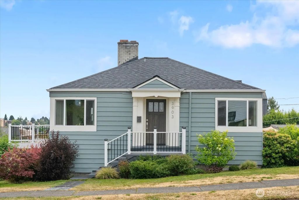3903 Sw Dakota Street, Seattle