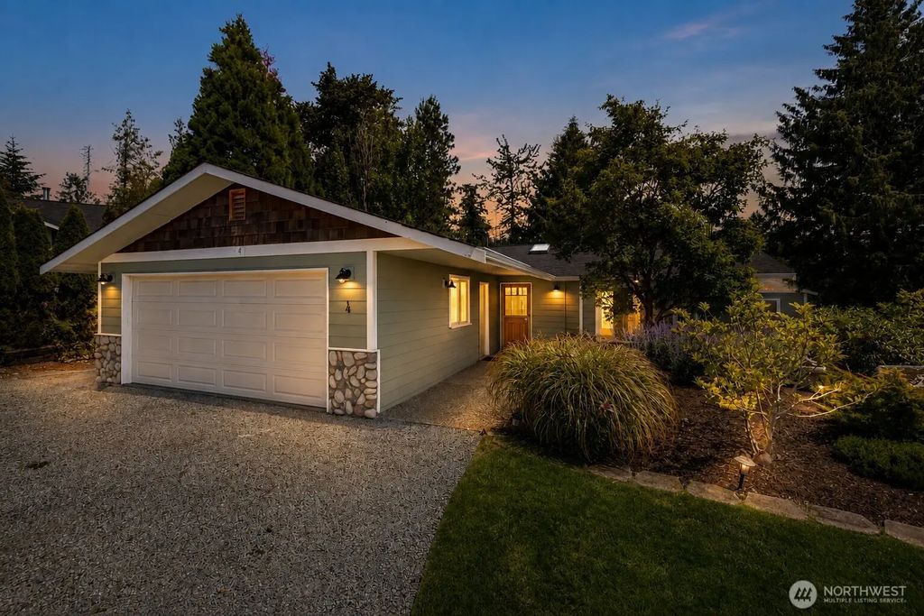 4 Quinault Way, La Conner