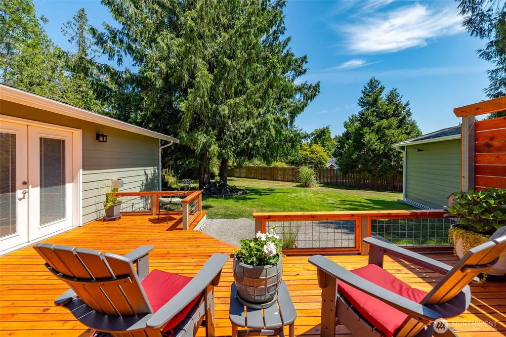 4 Quinault Way, La Conner