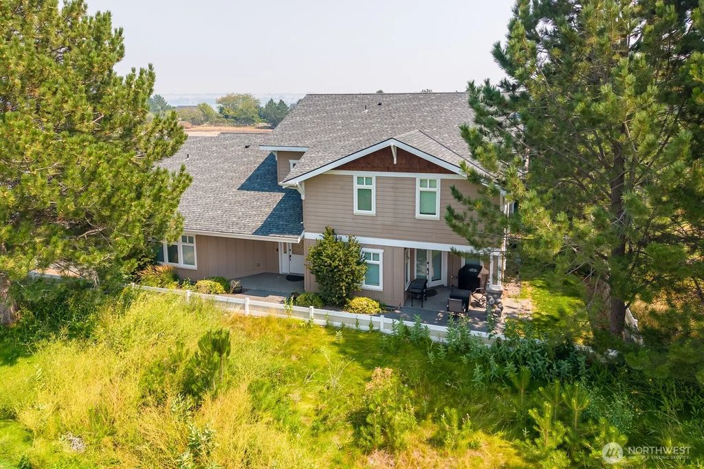 6335 Murray Way Ne B, Moses Lake