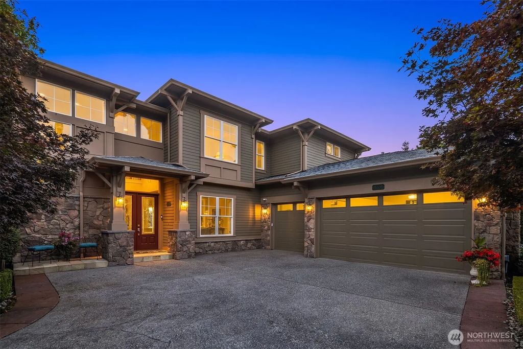 15335 Ne 106th Court, Redmond
