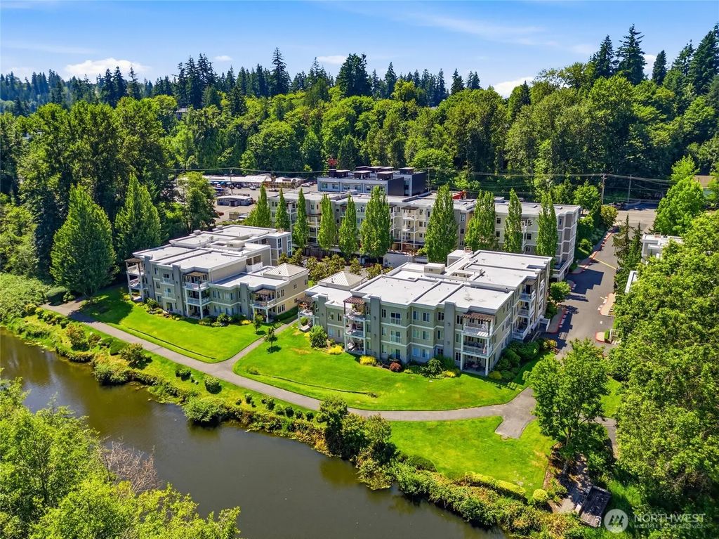 17432 Bothell Way Ne B-307, Bothell