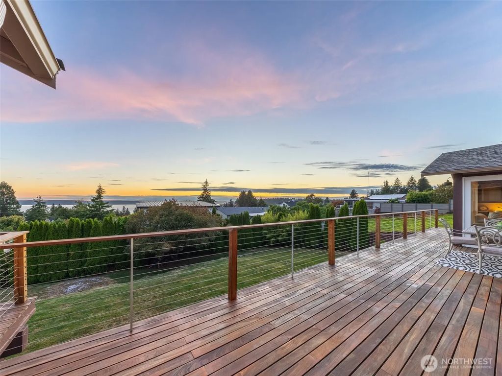 18631 2nd Avenue Sw, Normandy Park