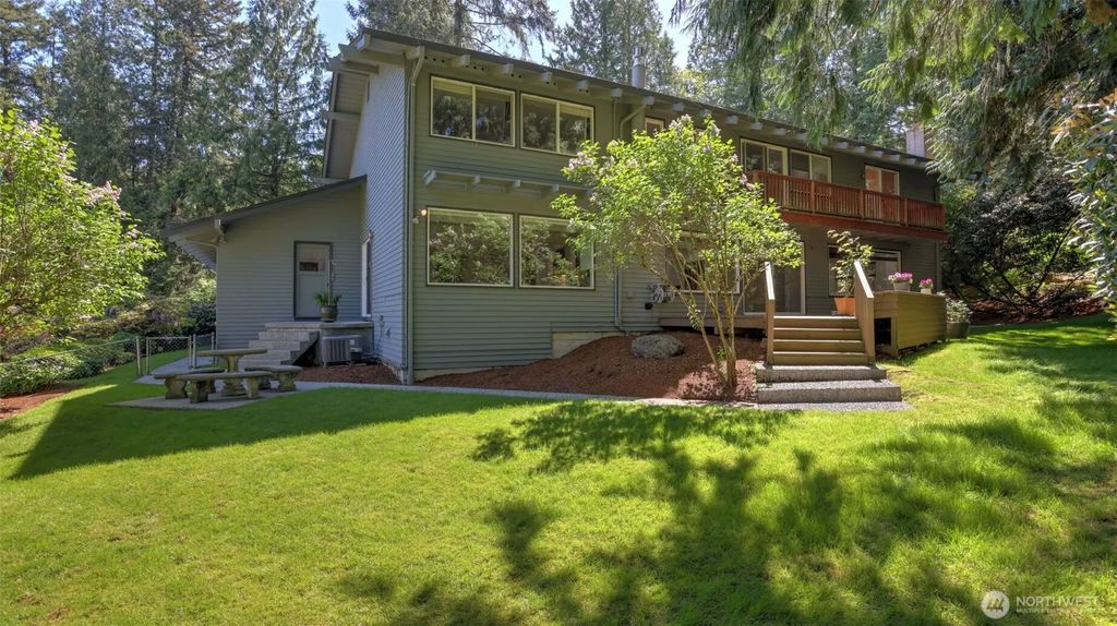 2311 185th Place Ne, Redmond