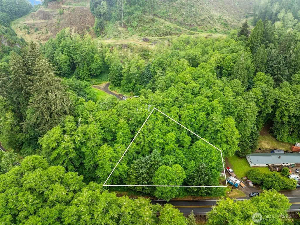 1503 W State Route 4, Skamokawa