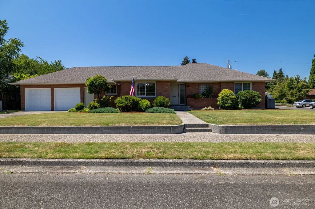 727 K Street, Centralia