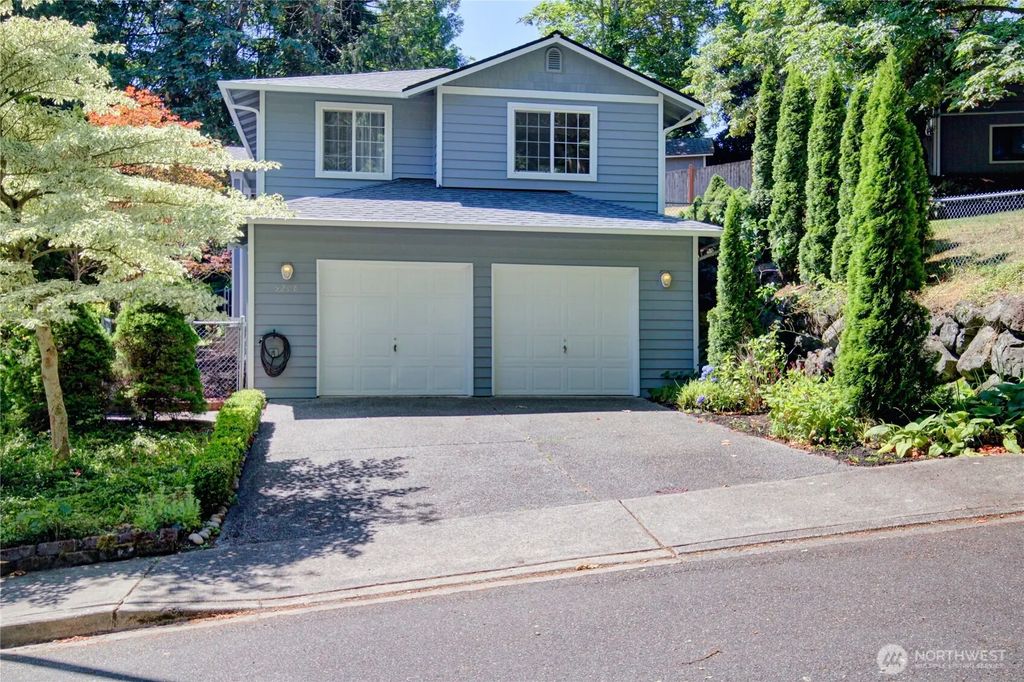 5208 213th Place Sw, Mountlake Terrace