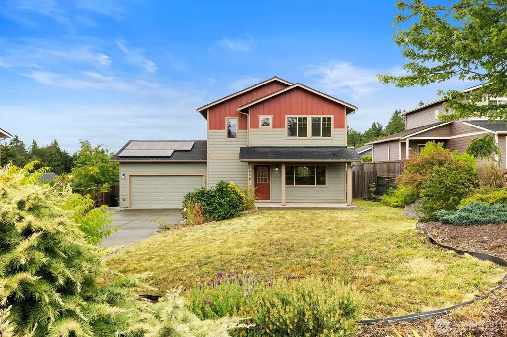 1658 Ne Cascara Court, Poulsbo