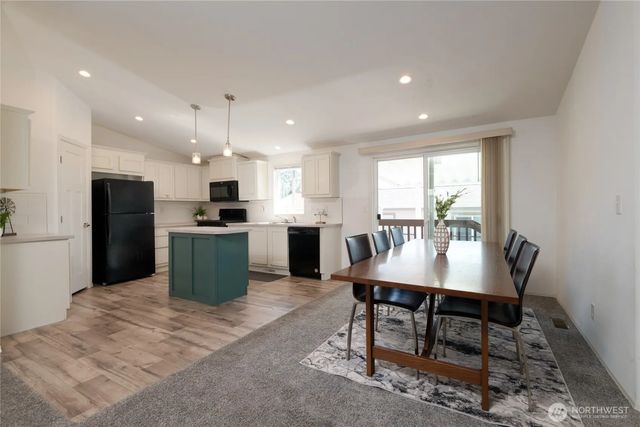23708 Locust Way 64, Bothell